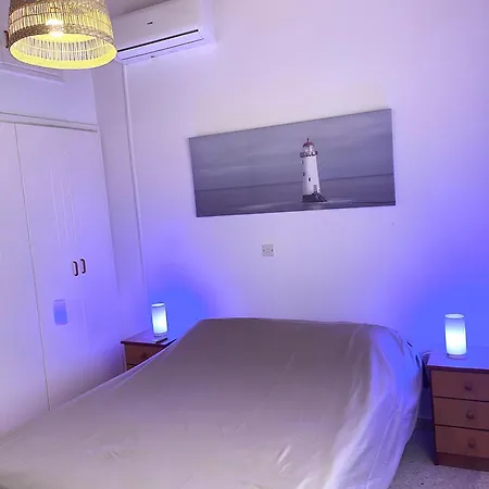 Feriehus The Mediterranean Sea At Your Doorstep!! Meneou